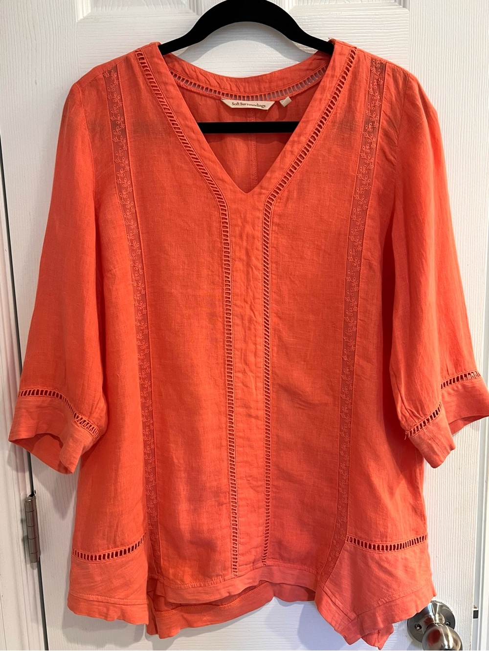 Soft Surroundings Linen Coral 3/4 Sleeve Boho Eyelet V-Neck Tunic Blouse Top